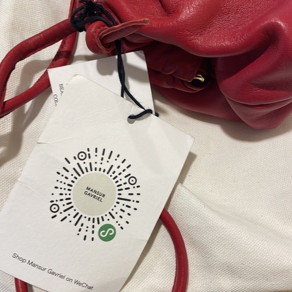 Mansur Gavriel mini cloud leather clutch new - Picture 6 of 6